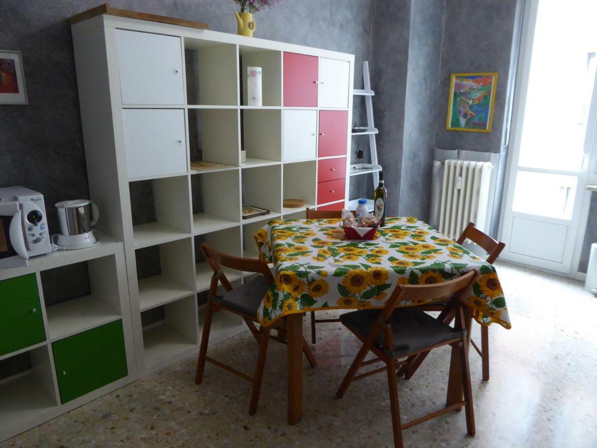 Casa Clemente In Cit Turin - Vicino A Porta Susa E Metro Екстериор снимка